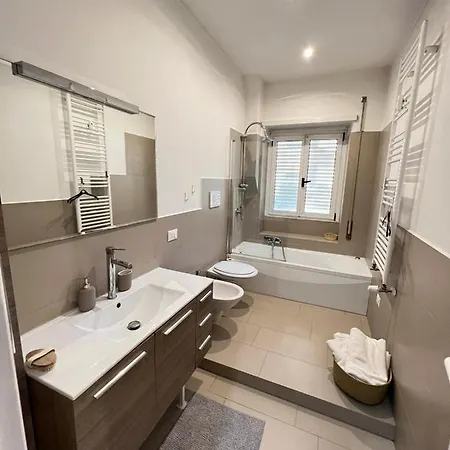 Js Appartament Luxury